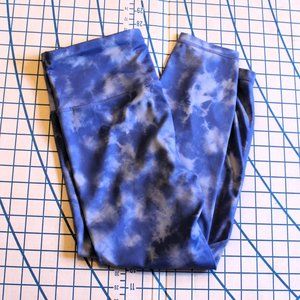 GapFit Eclipse Blue Tie-Dye Capri Leggings, Workout Pants, Small Petite